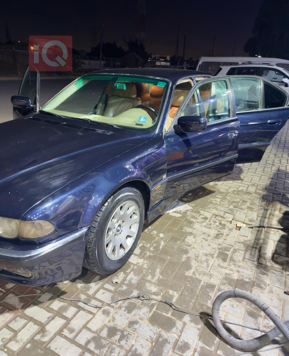 بي ام دبليو الفئة 7